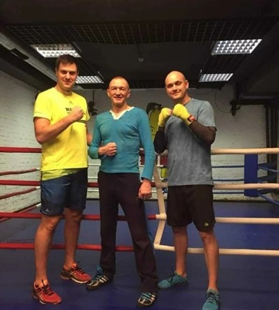 Тренировки по боксу групповые Клуб единоборств "Груша" (разовая тренировка) - купить в Карагаево