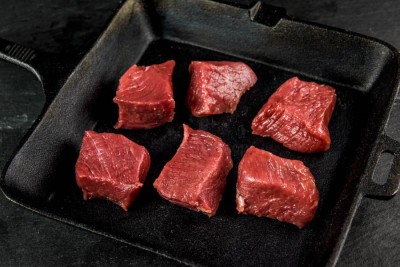 Свинина ошеек на шашлык 1 кг - купить в Карагаево